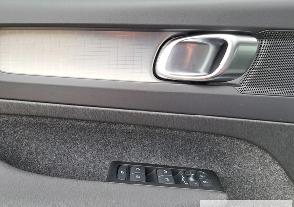 Volvo XC 40 cena 149000 przebieg: 69717, rok produkcji 2022 z Krzeszowice małe 352